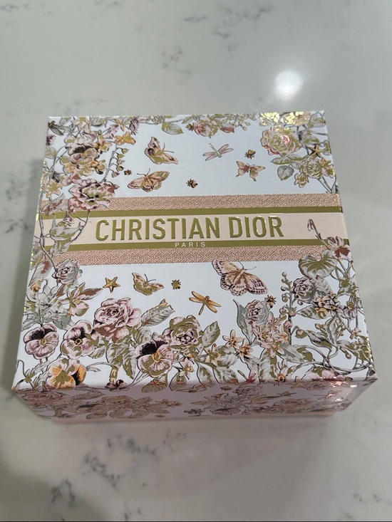 Dior Other - Christian Dior Floral Gift Box